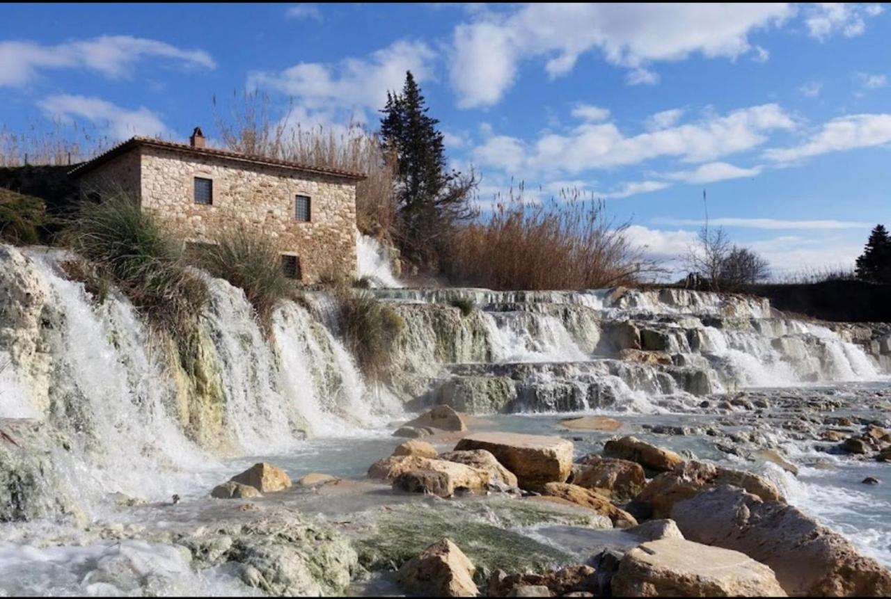 Affittacamere Licenza N.1 Presso La Magica Torre بيتيجليانو المظهر الخارجي الصورة